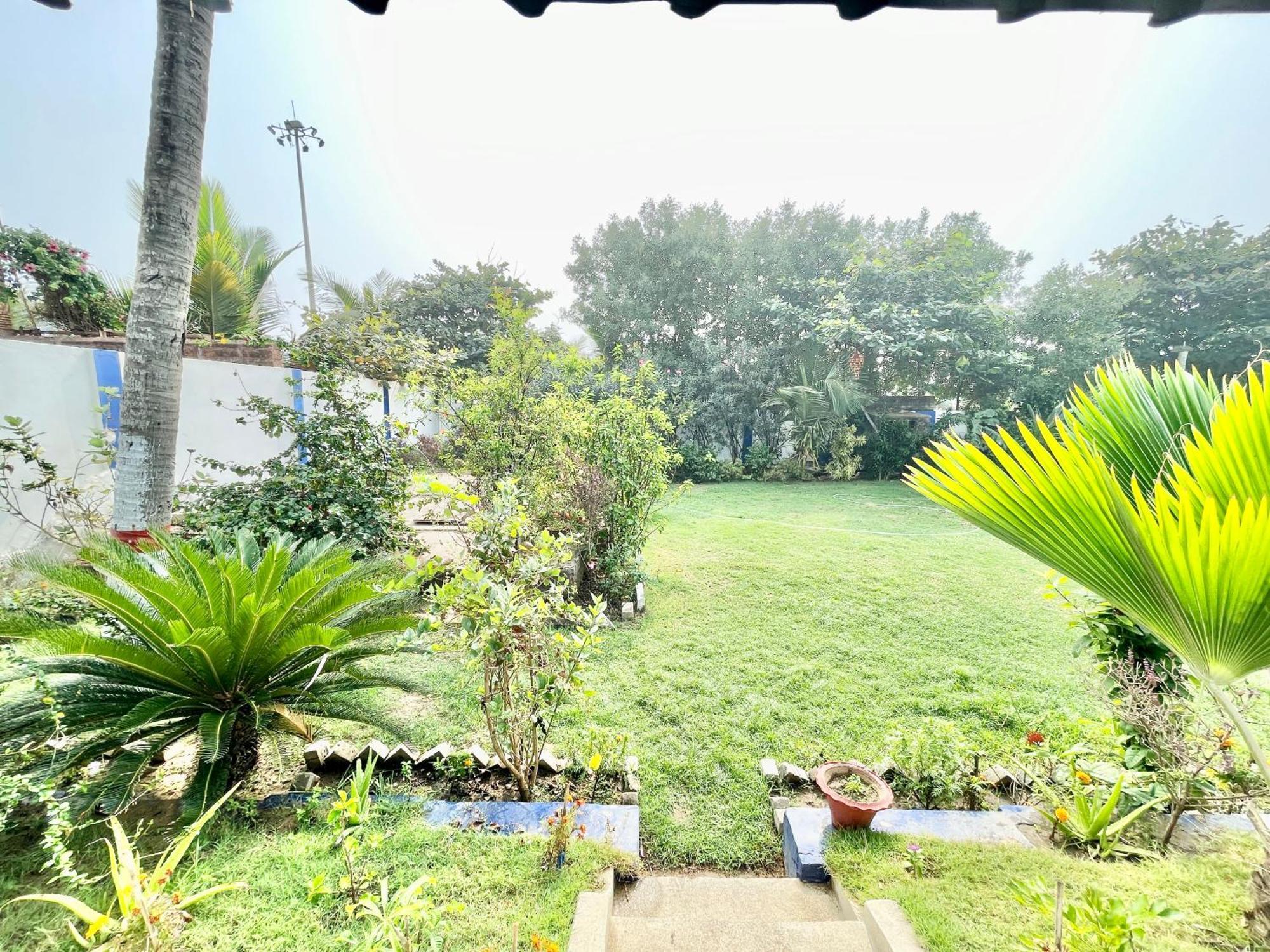 Hotel V-I Near Sea , Puri Private-Park -Gym-Spa Fully-Airconditioned-Hotel Lift-And-Parking-Facilities Breakfast-Included Ngoại thất bức ảnh