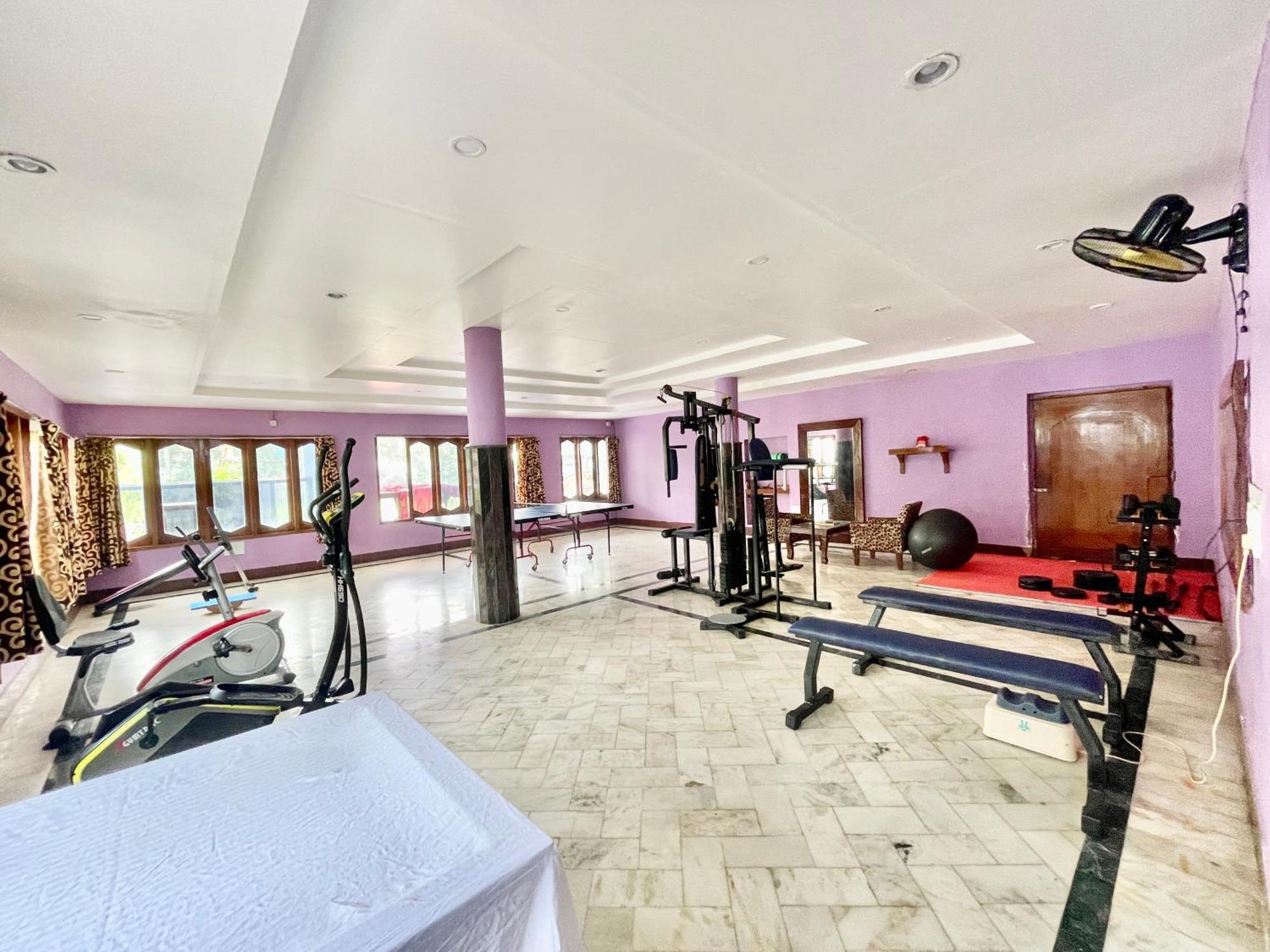 Hotel V-I Near Sea , Puri Private-Park -Gym-Spa Fully-Airconditioned-Hotel Lift-And-Parking-Facilities Breakfast-Included Ngoại thất bức ảnh