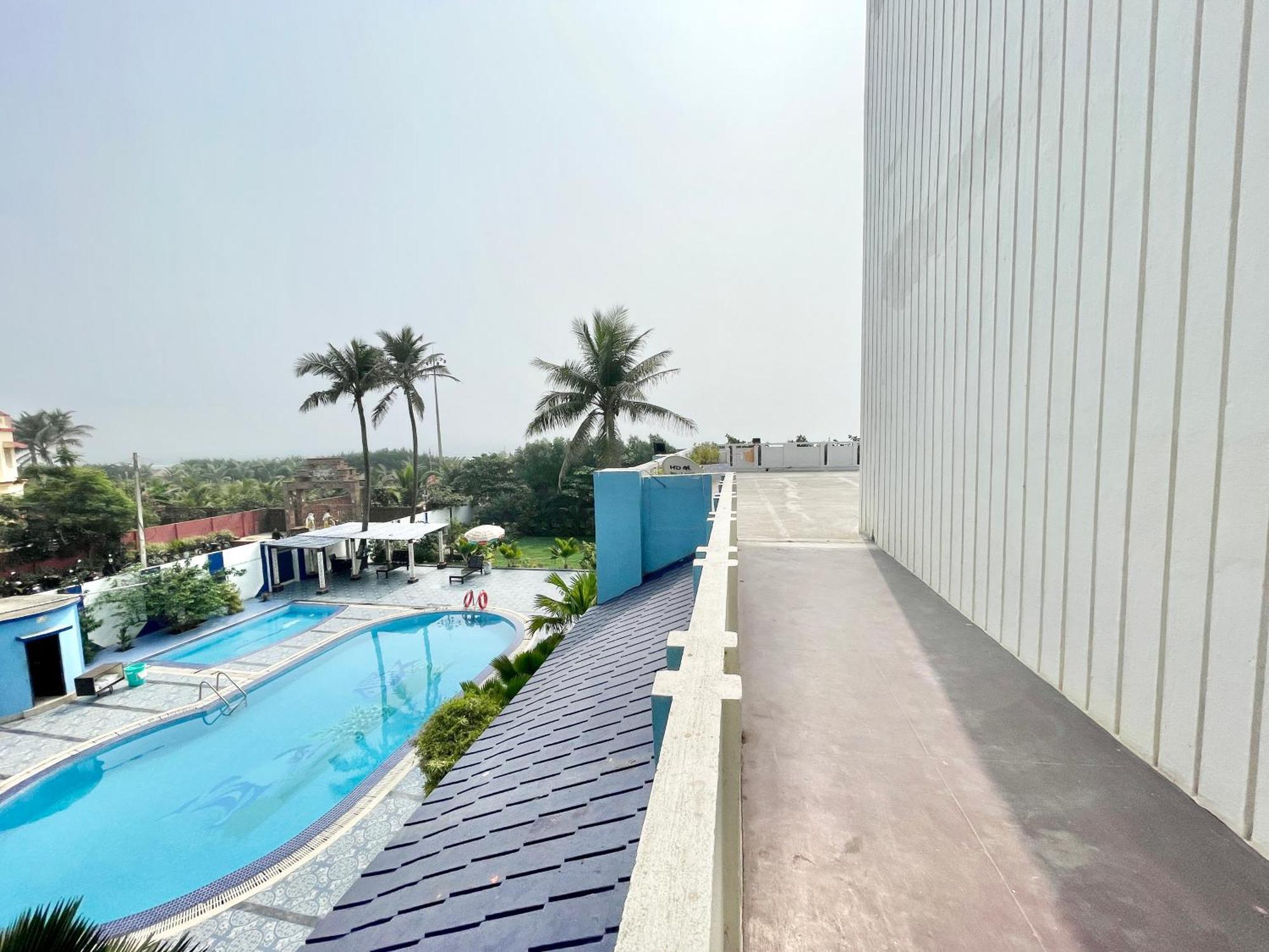 Hotel V-I Near Sea , Puri Private-Park -Gym-Spa Fully-Airconditioned-Hotel Lift-And-Parking-Facilities Breakfast-Included Ngoại thất bức ảnh
